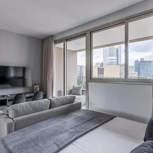 https://novo-bluehaus-studio-jardins-oscar-freire-06w.topsaopaulohotels.com